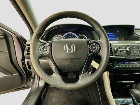 Used 2016 Honda Accord LX image 11