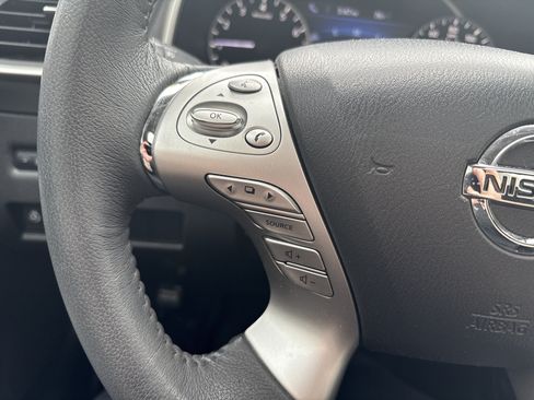Used 2017 Nissan Murano Platinum w/ Platinum Technology Package AWD/4WD image 19
