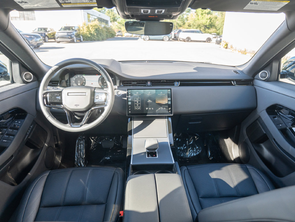 Certified 2026 Land Rover Range Rover Evoque S AWD/4WD image 18