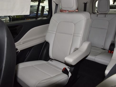 New 2026 Lincoln Aviator 2WD image 20