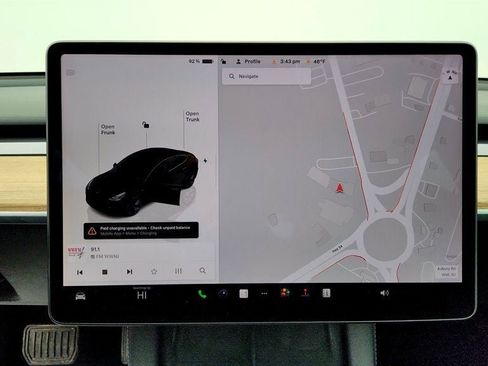 Used 2023 Tesla Model 3 Standard Range image 21