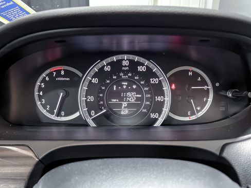 Used 2016 Honda Accord EX-L image 32