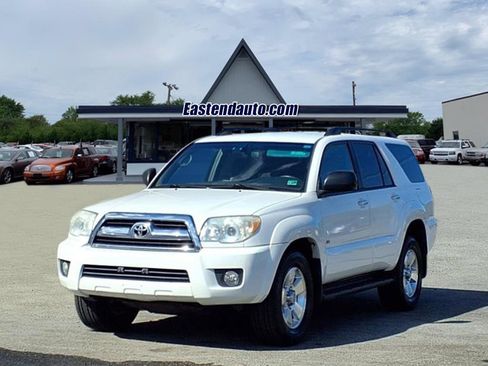 Used 2008 Toyota 4Runner SR5 image 1