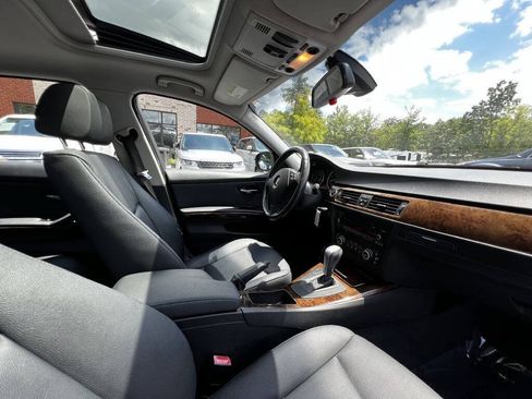 Used 2009 BMW 328i Sedan RWD image 15