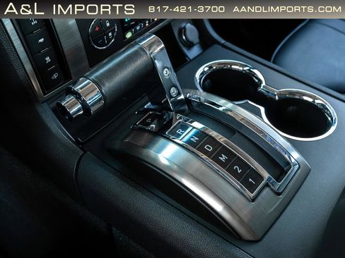 Used 2008 HUMMER H2 SUT w/ Silver Ice Limited Edition image 15