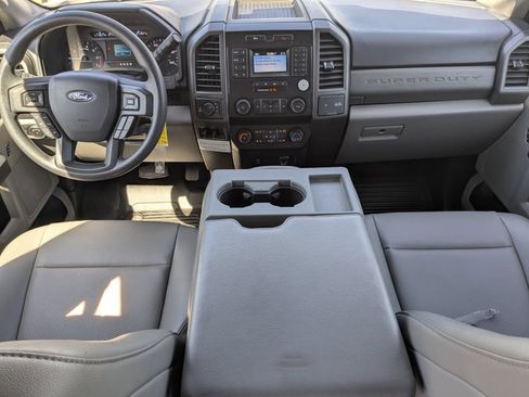 Used 2022 Ford F350 XL w/ Power Equipment Group AWD/4WD image 15