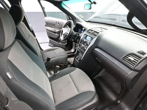 Used 2014 Ford Explorer 4WD Police Interceptor image 40