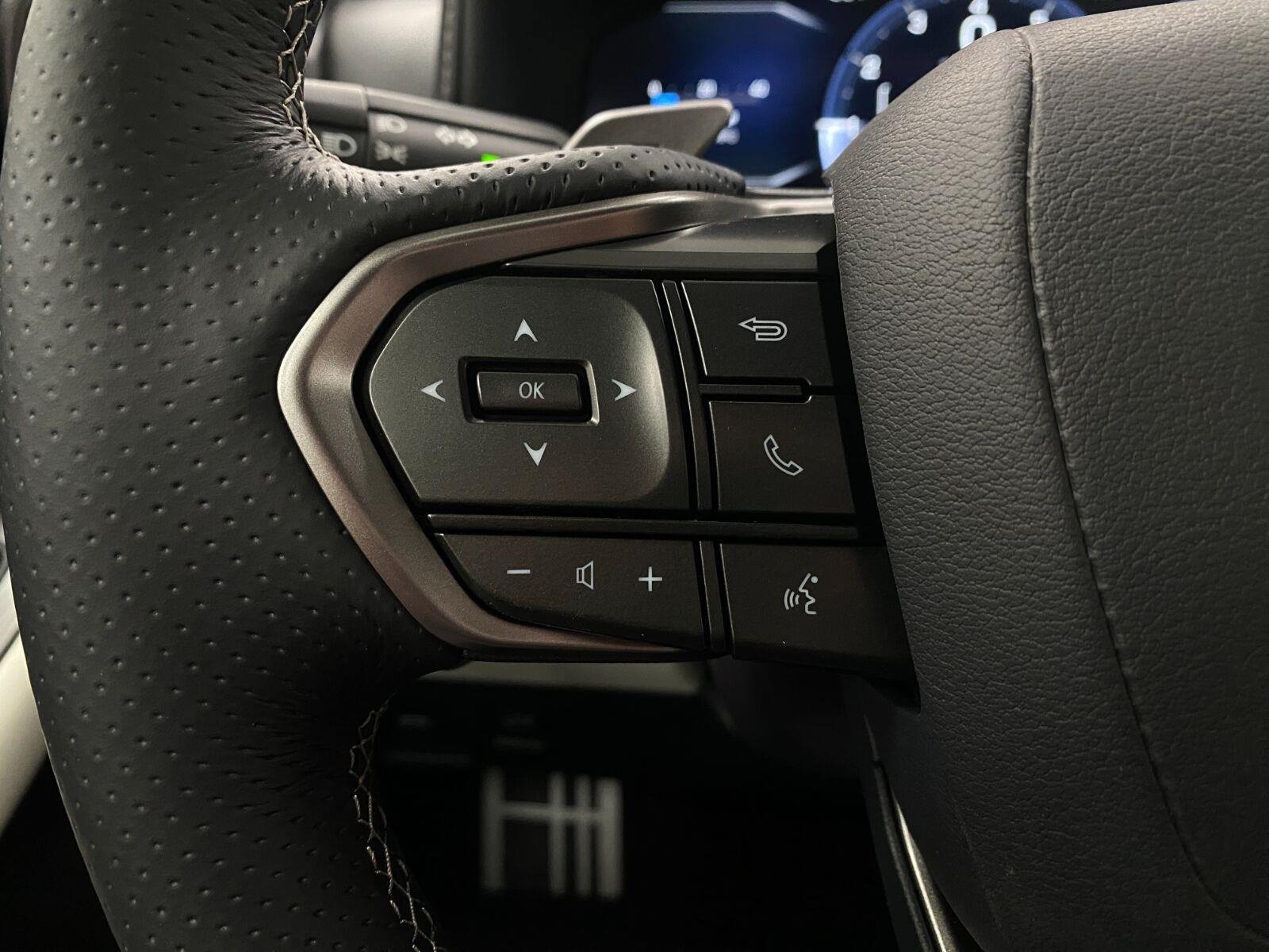 New 2026 Lexus IS 350 F Sport w/ Technology Package AWD/4WD image 14