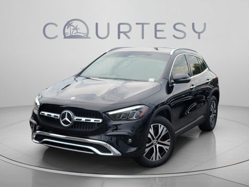 Certified 2025 Mercedes-Benz GLA 250 image 1
