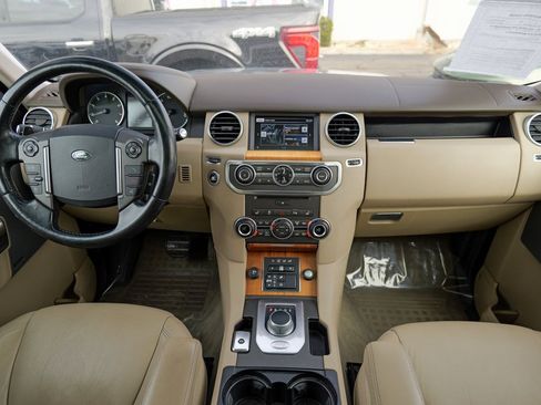 Used 2016 Land Rover LR4 HSE LUX image 43