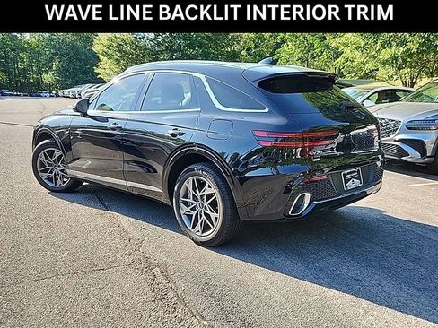 Used 2024 Genesis GV70 2.5T w/ Advanced Package AWD/4WD image 4