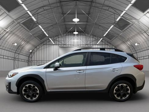 Used 2021 Subaru Crosstrek 2.0i Premium image 10