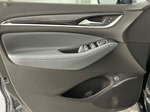 Used 2021 Buick Enclave Preferred image 21