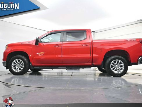 Used 2023 Chevrolet Silverado 1500 LT AWD/4WD image 22