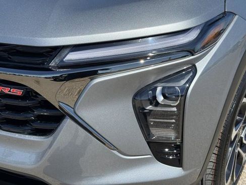 New 2026 Chevrolet Trax RS image 14