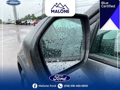 Used 2025 Ford Explorer Active AWD/4WD image 14