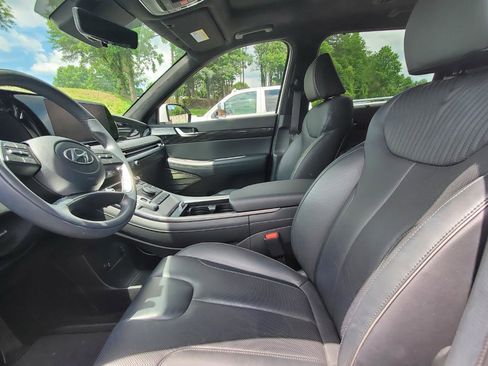 Used 2024 Hyundai Palisade Calligraphy AWD/4WD image 3