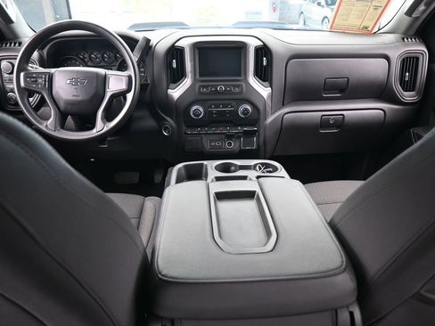 Used 2024 Chevrolet Silverado 1500 Custom Trail Boss image 40