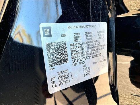 Used 2019 GMC Canyon SLE w/ SLE Convenience Package image 3