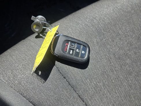 Used 2025 Honda Accord LX image 18