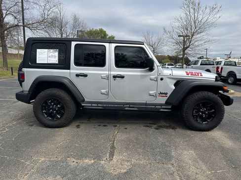 Used 2022 Jeep Wrangler Unlimited Sport image 4