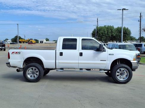 Used 2003 Ford F250 XL AWD/4WD image 2