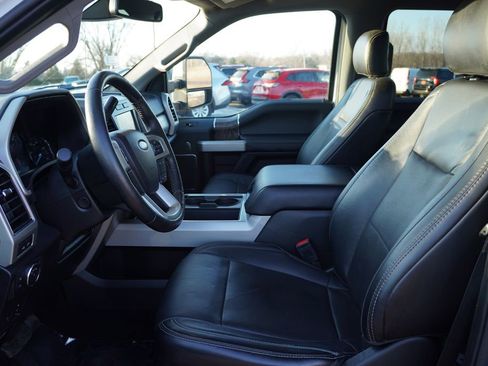 Certified 2019 Ford F350 Lariat w/ Lariat Ultimate Package image 16