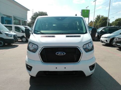 Used 2025 Ford Transit 350 XLT RWD image 2