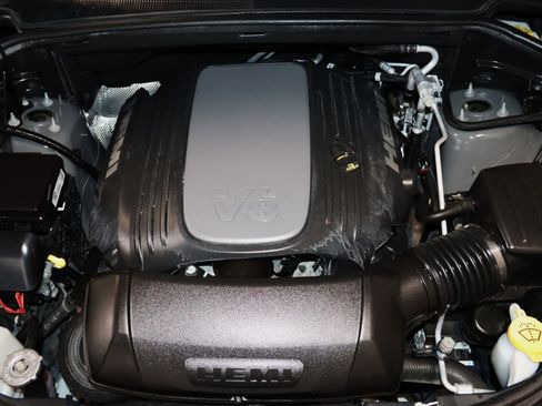 Used 2023 Dodge Durango R/T AWD/4WD image 16