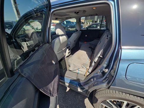 Used 2020 Honda Pilot Touring image 8