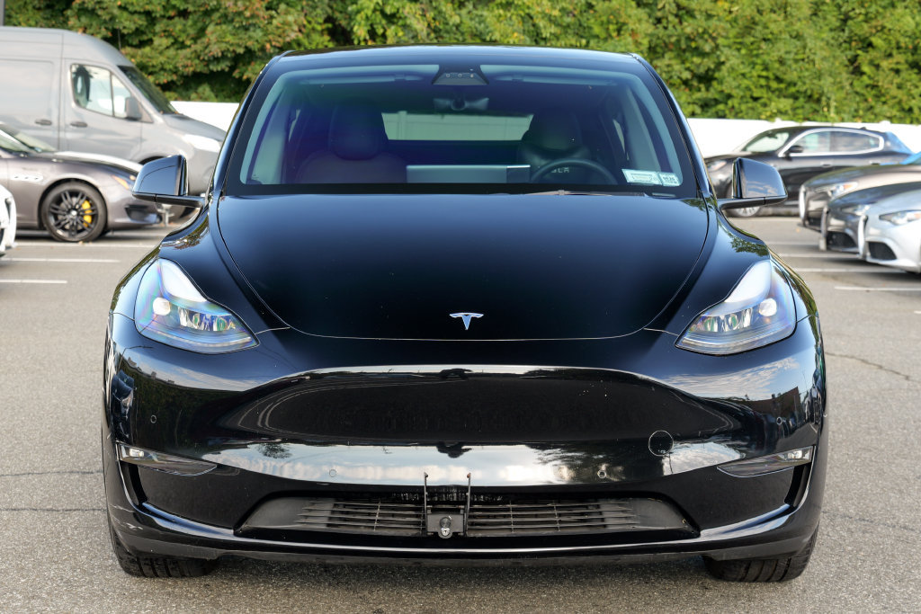 Used 2022 Tesla Model Y Performance AWD/4WD image 2