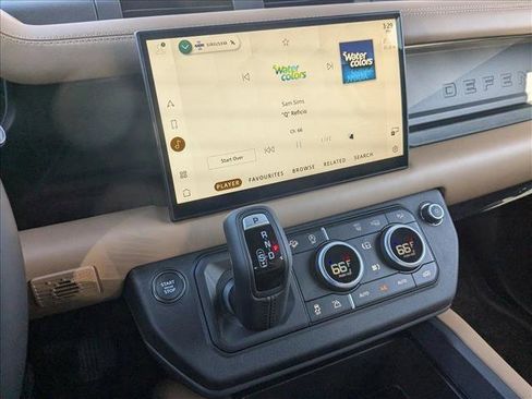 Used 2025 Land Rover Defender 110 S image 12