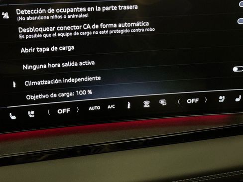 New 2025 Audi Q6 e-tron Premium Plus image 19