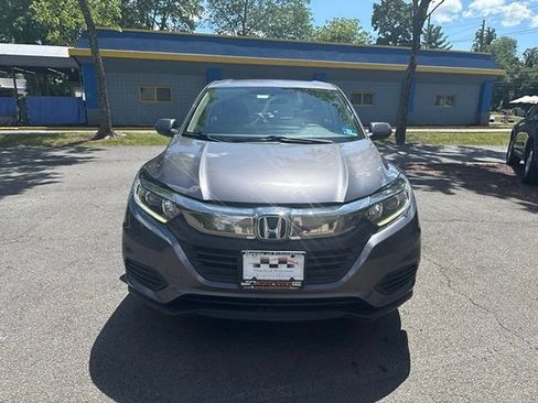 Certified 2021 Honda HR-V LX image 2