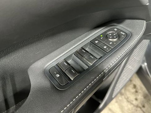 Used 2025 Lexus RX 350 FWD w/ Technology Package image 19
