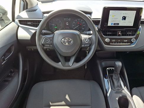 Certified 2024 Toyota Corolla LE AWD/4WD image 11