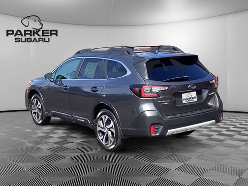 Used 2020 Subaru Outback Limited w/ Popular Package #2 AWD/4WD image 3