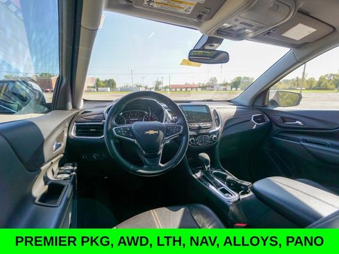 Used 2023 Chevrolet Equinox Premier image 14