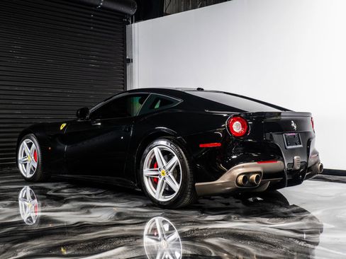 Used 2014 Ferrari F12 Berlinetta Coupe 2D image 13