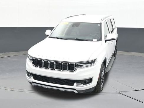 Used 2022 Jeep Wagoneer Series III image 68