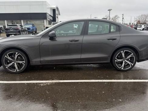 Used 2024 Volvo S60 B5 Core image 10