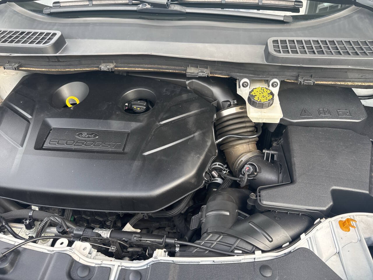 Used 2019 Ford Escape Titanium AWD/4WD image 12