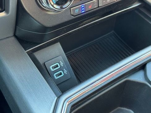 Used 2019 Ford F350 Platinum w/ Platinum Ultimate Package AWD/4WD image 18