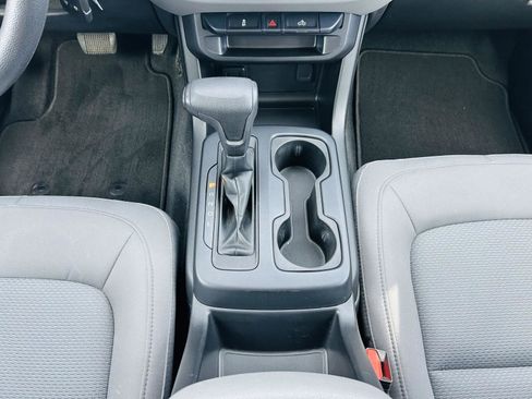 Used 2021 Chevrolet Colorado W/T w/ Custom Special Edition image 17