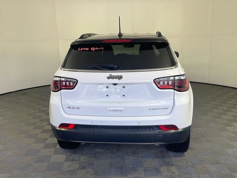 Used 2024 Jeep Compass Limited AWD/4WD image 8