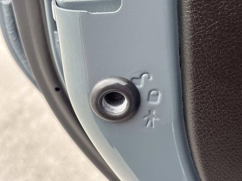 Used 2024 Jeep Wrangler Sport image 13