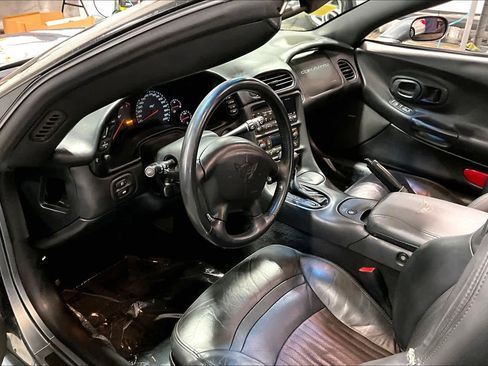 Used 2003 Chevrolet Corvette Convertible w/ Preferred Equipment Group1 RWD image 17
