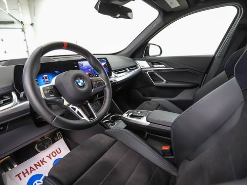 Certified 2025 BMW X1 M35i w/ Premium Package image 10