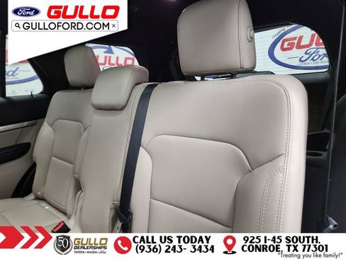 Used 2019 Ford Explorer XLT w/ Equipment Group 202A image 14