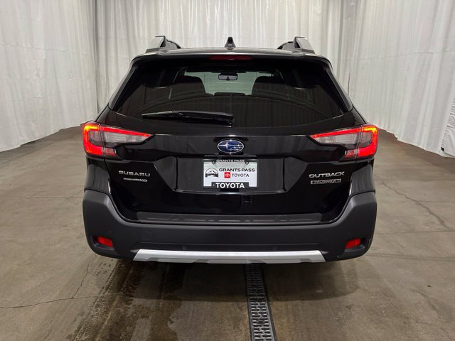 Used 2023 Subaru Outback Touring XT AWD/4WD image 6